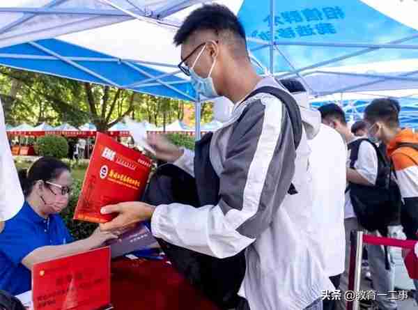 招生分数不高且就业较好的4所二本大学，王牌专业有特色，可了解